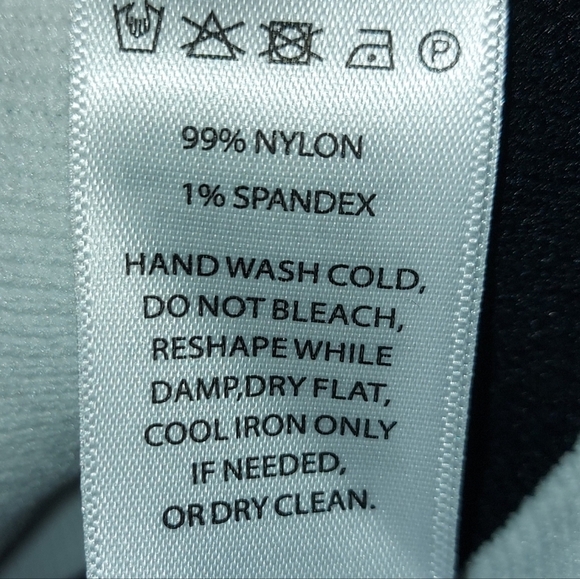 BNWOT Bailey 44 Heavy Knit Stripped Sweater Vest - Picture 4 of 4